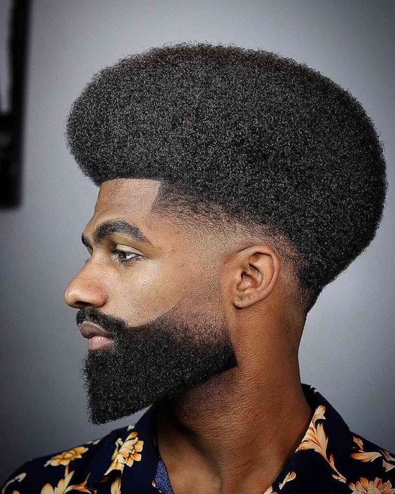 Full Beard with Dramatic Neck Taper