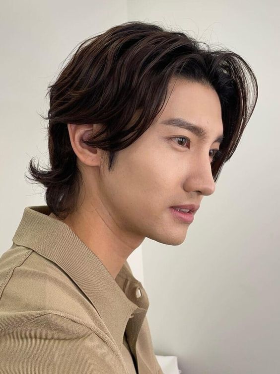 Softly Tousled Medium-Length Style