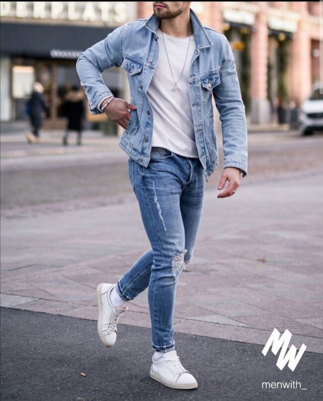 Light Wash Denim Jacket with a Simple White or Black T-Shirt