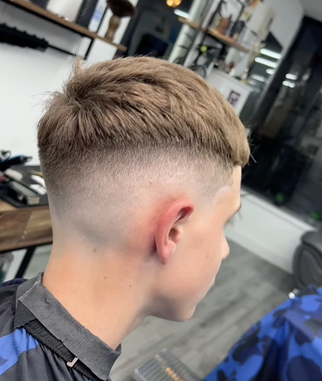 Disconnected Undercut with Side Sweep