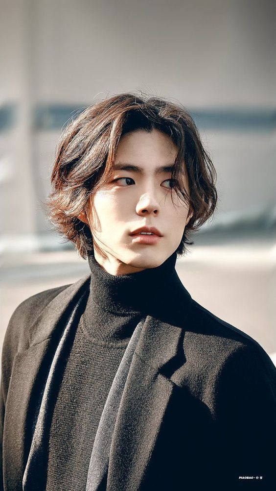 Sharp Two-Block Cut with Tousled Texture