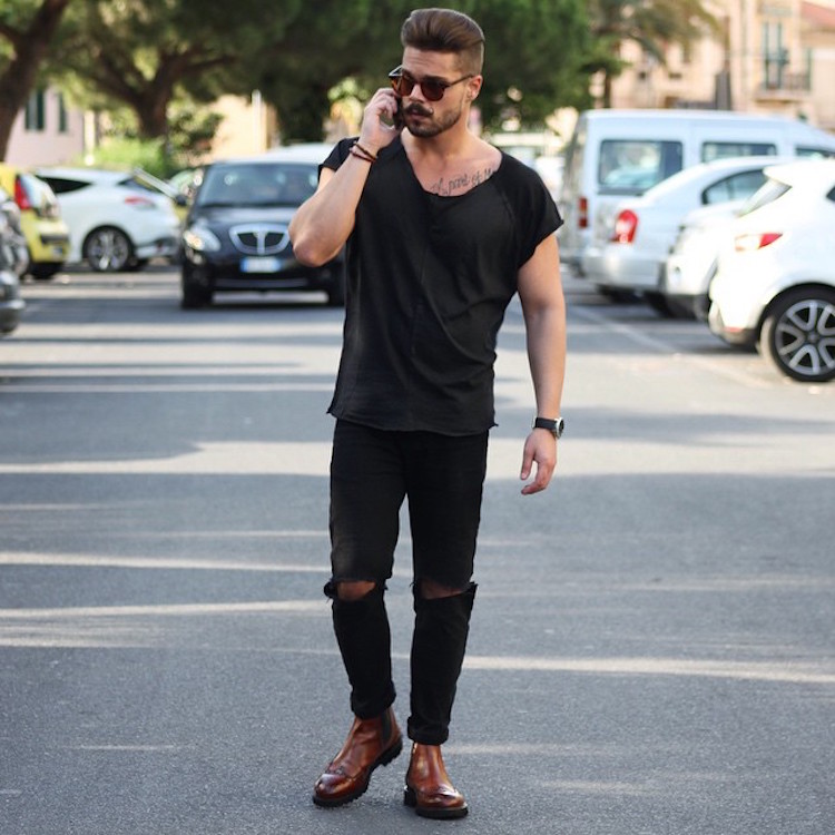 Casual Monochrome Black Outfit