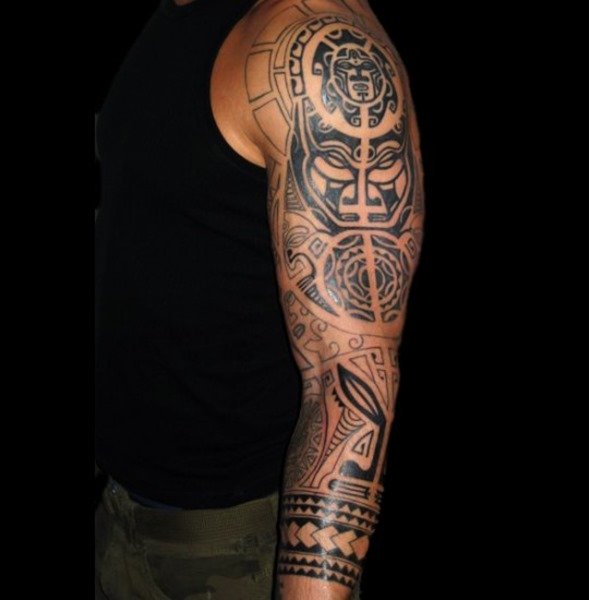 Modern Tribal Band Sleeve with Sharp Lines